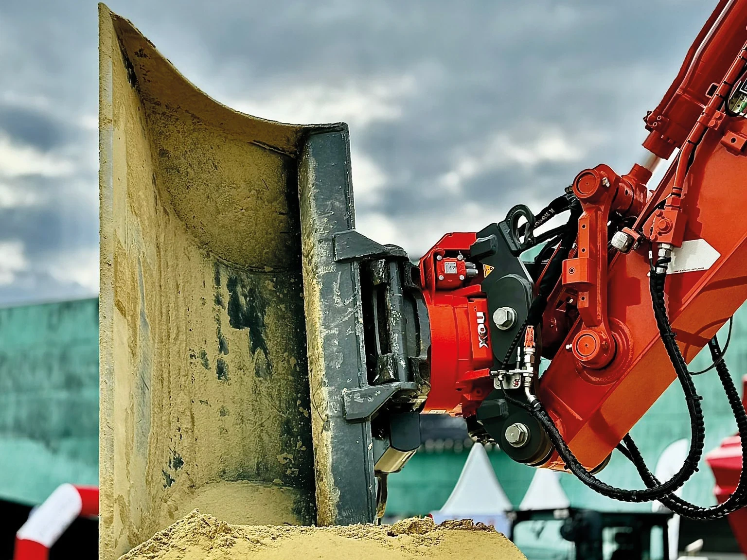 Tiltrotators