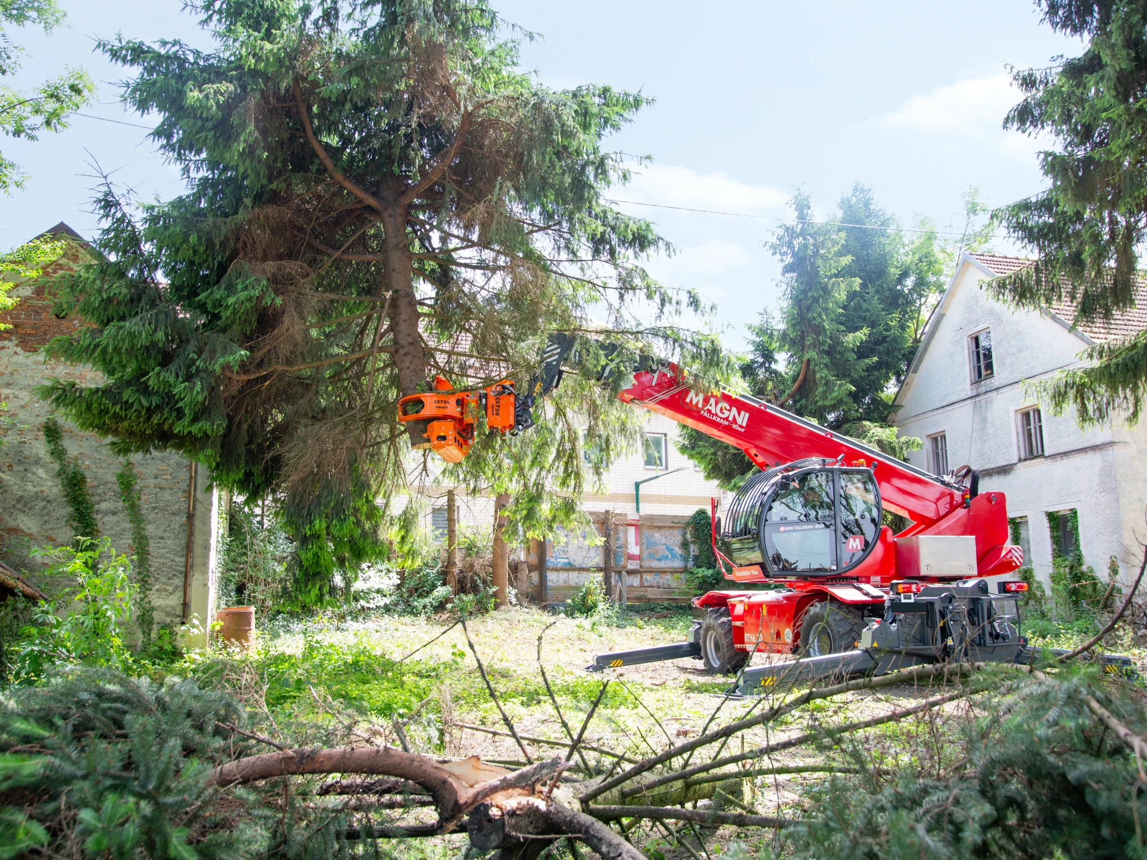 Telehandler Grapple Saws