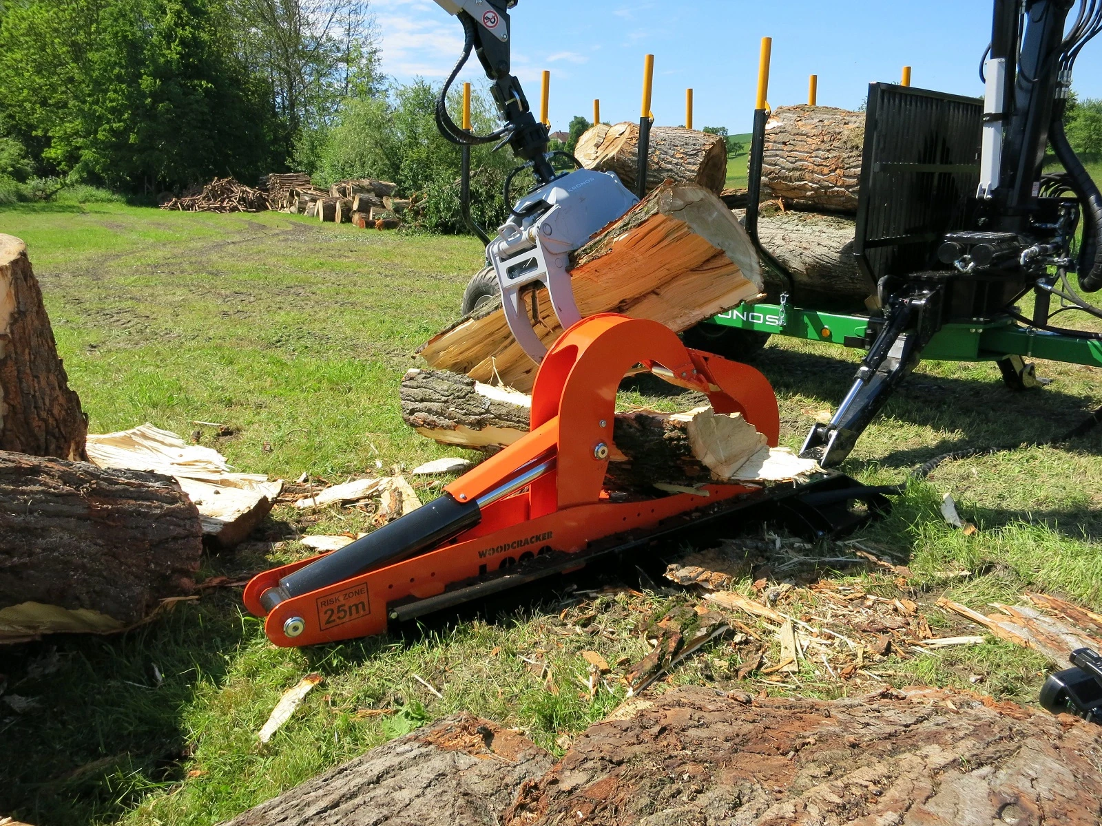 Stationary Log Splitters